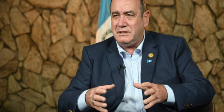 Sector empresarial en desconforme con las medidas impuestas por el Presidente Alejandro Giammattei