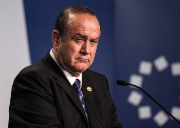 Sector empresarial molesto por decisión de Giammattei
