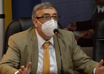 Según el Ministro de Salud Pública se está disminuyendo la cuarta ola de contagios de COVID-19 en el paí­s