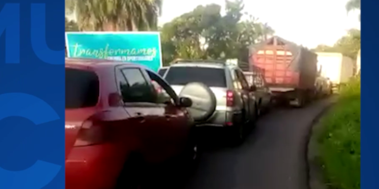 Segundo día consecutivo que pobladores de Suchitepequez realizan bloqueos
