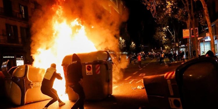Segundo día de violentas protestas en España