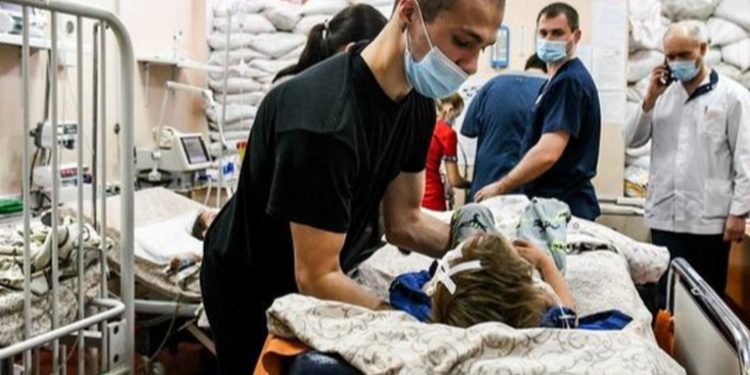 Seis millones de niños peligran por ataques rusos en Ucrania