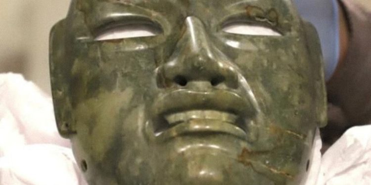 Seis paí­ses latinoamericanos piden que se detengan la subastas de objetos de arte precolombino en Francia