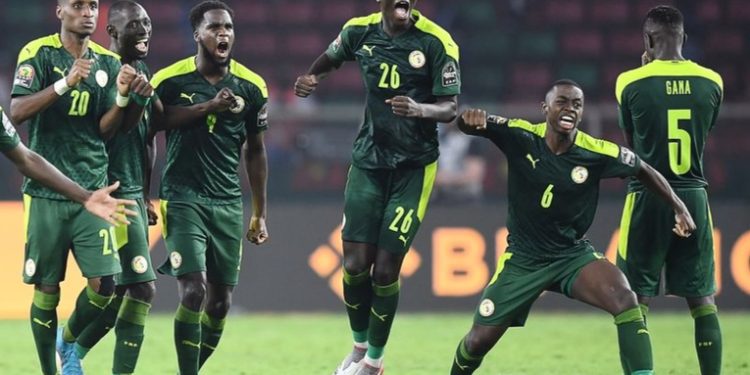 Senegal se impone a Egipto en la tanda de penaltis y gana por primera vez la Copa de ífrica