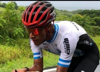 Sergio Chumil ganó la cuarta etapa de la Vuelta a Guatemala