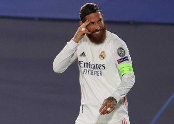 Sergio Ramos da positivo por Covid-19