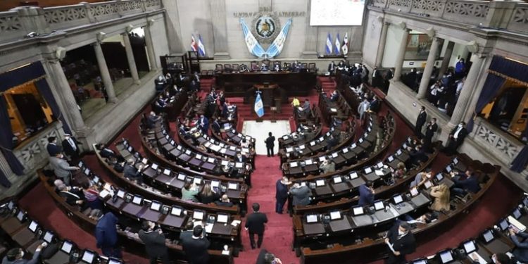 Sesiones plenarias de los dí­as jueves continuarán pese a falta de quórum para su desarrollo