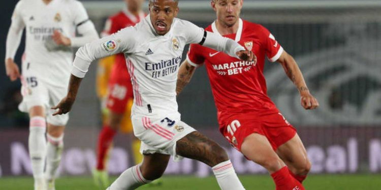 Sevilla y Madrid empatan y dejan La Liga igual