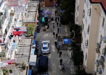Shanghái reporta primeras muertes por covid tras nuevo confinamiento