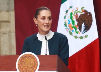 Sheinbaum reacciona a una encuesta que le da 76 % de aprobación