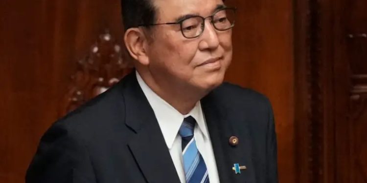 Shigeru Ishiba asume como primer ministro de Japón