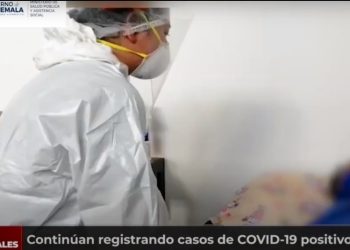 Siguen en aumento los casos de COVID-19 positivo en niños