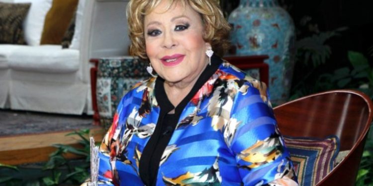 Silvia Pinal es Hospitalizada de Emergencia
