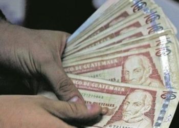 Sindicato de trabajadores aún a la espera de la devolución de un aumento salarial