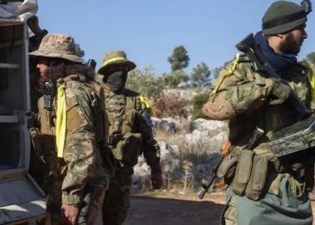 Siria: yihadistas del HTS y sus aliados irrumpen en Alepo