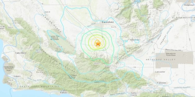 Sismo de magnitud 5,2 sacude a California, seguido de docenas de réplicas (VIDEO)