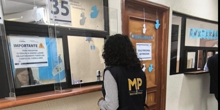 Solicitan fiscalización de entidades estatales por compras relacionadas con empresas señaladas en caso B410