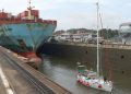 Solo dos países pueden pasar gratis sus buques de guerra por el canal de Panamá