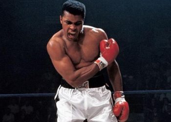 Subastan por 6,18 millones de dólares un cinturón de campeón de Muhammad Ali