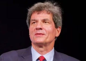 Subsecretario de Estado José W. Fernández llega a Guatemala para abogar por una transición democrática pacífica