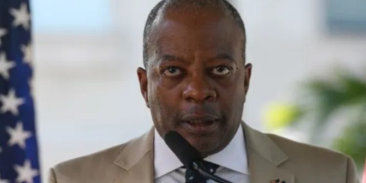 Subsecretario Todd Robinson llega a Guatemala para liderar Diálogo de Alto Nivel sobre Seguridad