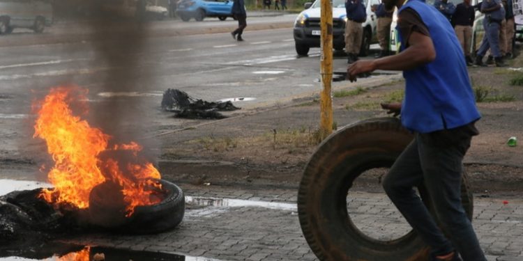 Sudáfrica se prepara para un posible colapso total de la red de energí­a
