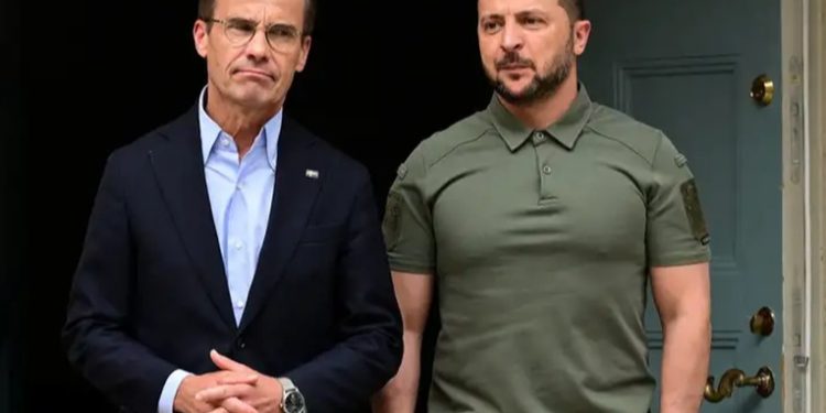 Suecia anuncia ayuda militar de USD 1.250 millones a Ucrania