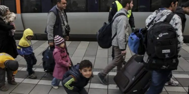 Suecia aumentará pago a migrantes que regresen a sus países