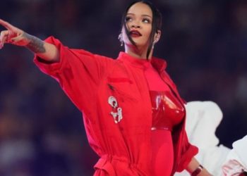 Super Bowl: regreso de Rihanna se sitúa como tercer mejor espectáculo femenino de la historia del evento