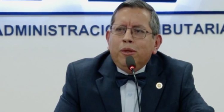 Superintendente de la SAT denuncia amenazas de muerte por destapar red de defraudación de 400 empresas
