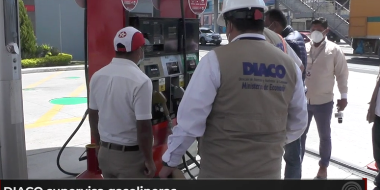 Supervisan gasolineras para evitar aumentos desmedidos del precio de combustibles durante semana santa