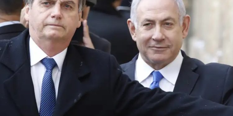 Supremo de Brasil rechaza devolver pasaporte a Bolsonaro