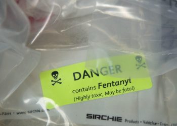 Supuestas pancartas de 'Los Chapitos' anuncian la prohibición de fentanilo en Sinaloa