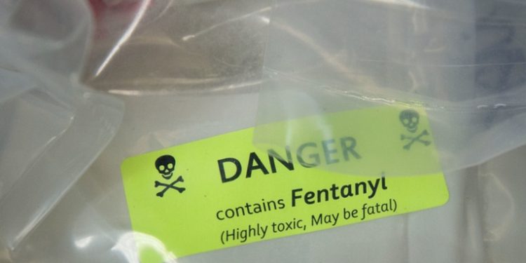 Supuestas pancartas de 'Los Chapitos' anuncian la prohibición de fentanilo en Sinaloa