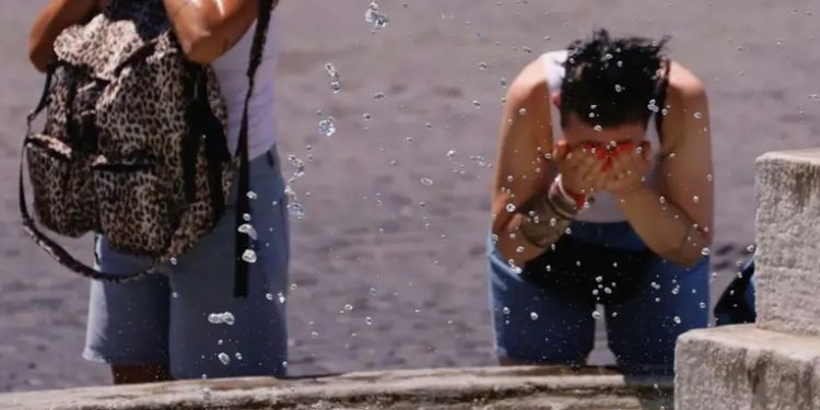 Sur de Europa es azotado por una fuerte ola de calor