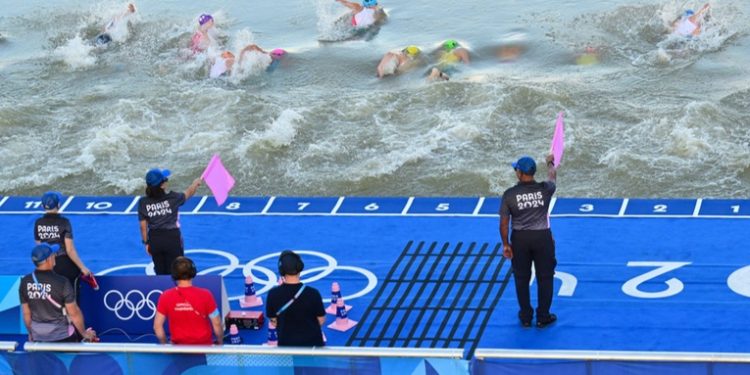 Suspenden otro entrenamiento olímpico en el río Sena por la calidad de agua
