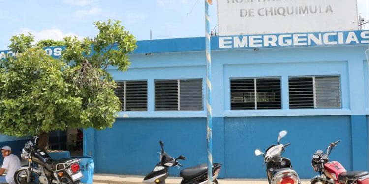 Suspenderán servicios en consulta externa del hospital de Chiquimula por contagio de COVID-19