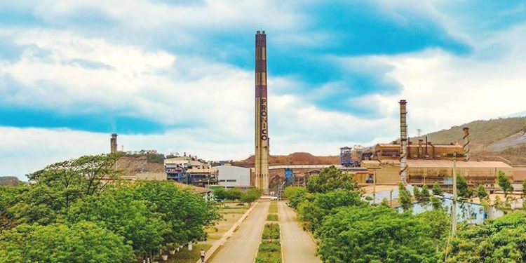 Suspendidas las operaciones en minera metálica en El Estor