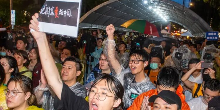 Taiwán: Parlamento aprueba leyes para controlar al Ejecutivo