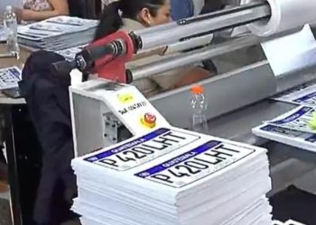 Taller Nacional de Grabados inicia impresión de nuevas placas vehiculares flexibles