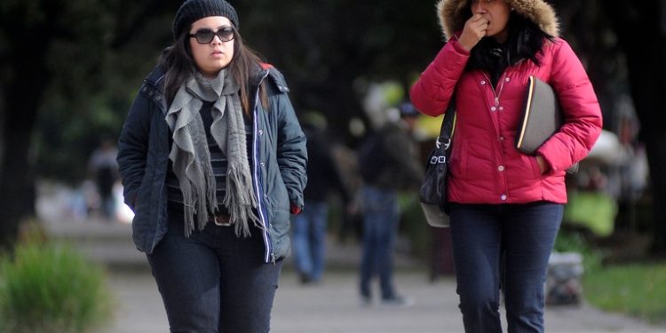 Temperaturas bajarán a 9 grados y vientos intensos marcarán la llegada del tercer frente frío