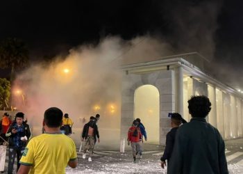 Tensión en las calles ante infiltración de grupos ajenos a las protestas