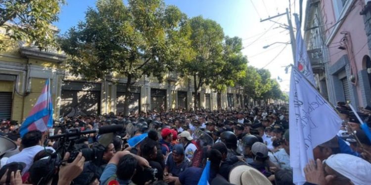 Tensiones en el Congreso antes de la toma de posesión de Bernardo Arévalo
