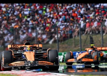 Tenso doblete de McLaren en Hungría, con victoria de Piastri; Sainz, sexto y Alonso, undécimo