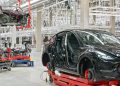 Tesla anuncia caída de venta de sus vehículos en 2024
