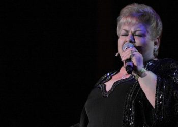 'Tienes toda una vida, mija': Paquita la del Barrio le enví­a un mensaje a Shakira
