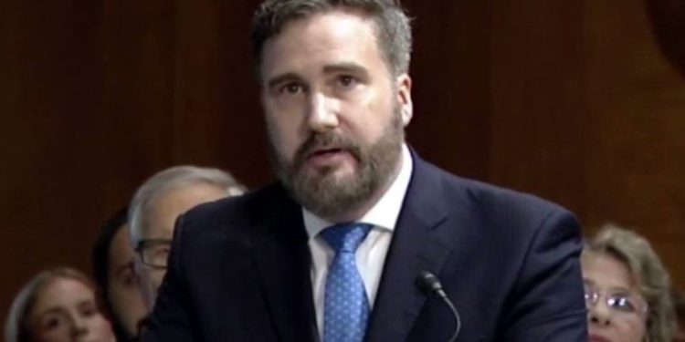 Tobin John Bradley oficialmente acreditado como embajador de EE. UU. en Guatemala