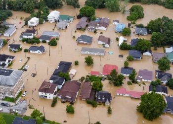 Tormentas en el sureste de EE.UU. dejan al menos 9 muertos