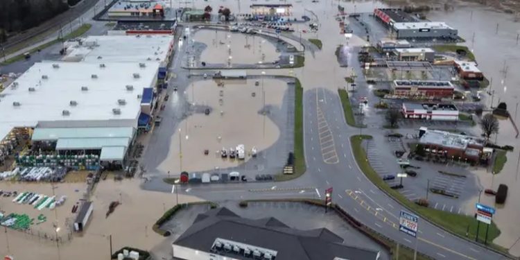 Tormentas invernales en EE.UU. dejan al menos 17 muertos