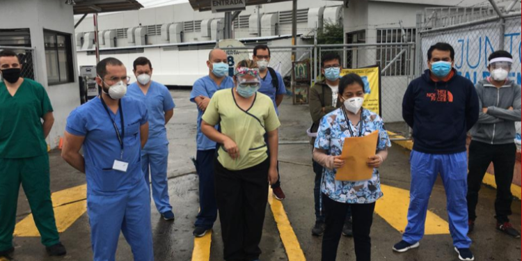 Trabajadores de salud solicitan prestaciones y vacaciones al presidente Alejandro Giammattei